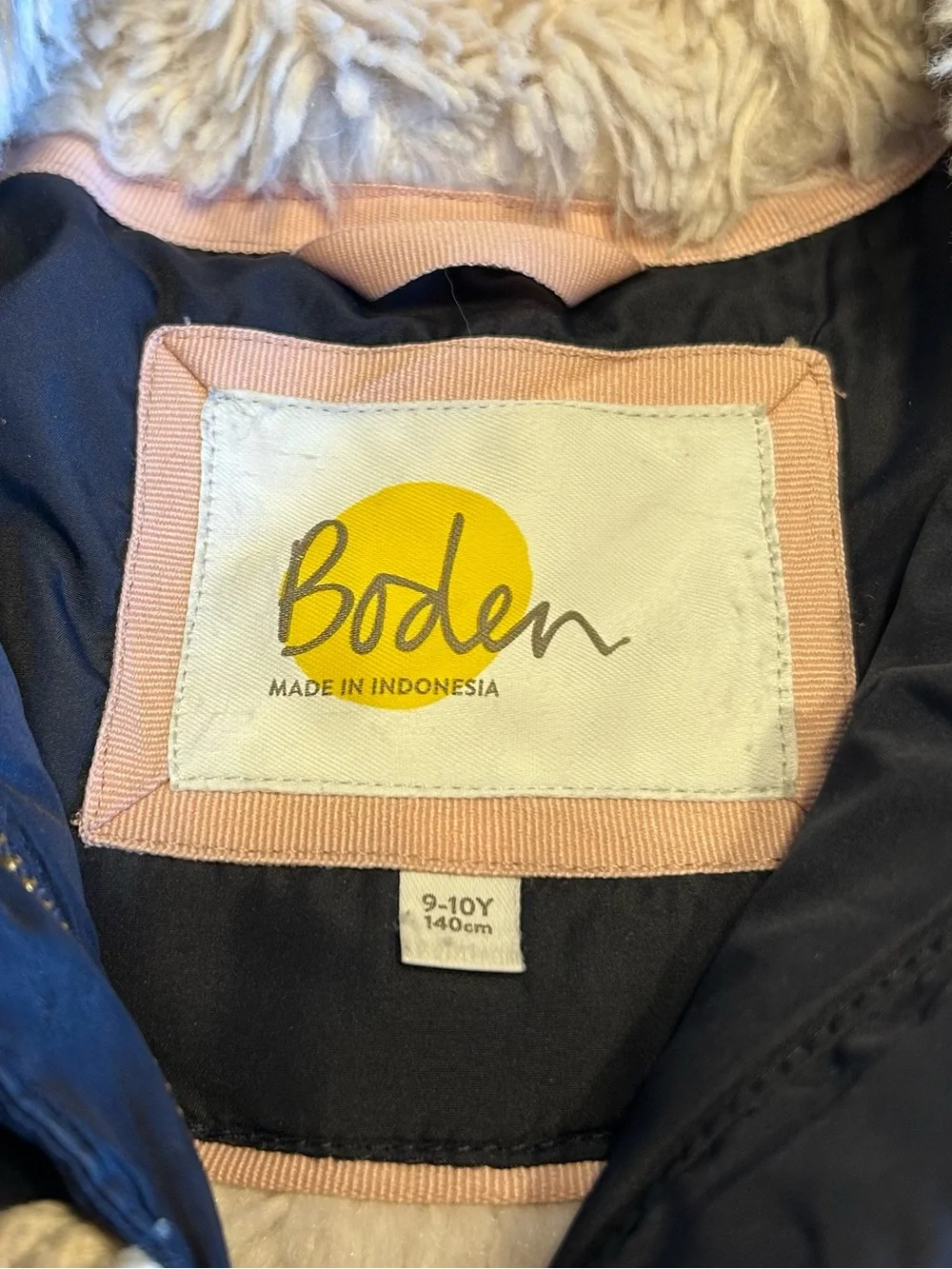 Boden Girls Puffer Coat Size Y 9-10 Navy Blue Hooded